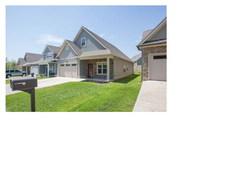 Building Photo - 22 Windham Ln