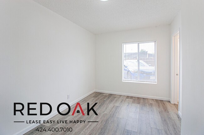 Building Photo - 11823 Lakewood Blvd