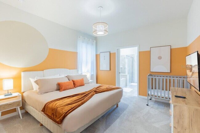 Building Photo - 7215 Oakmoss Loop