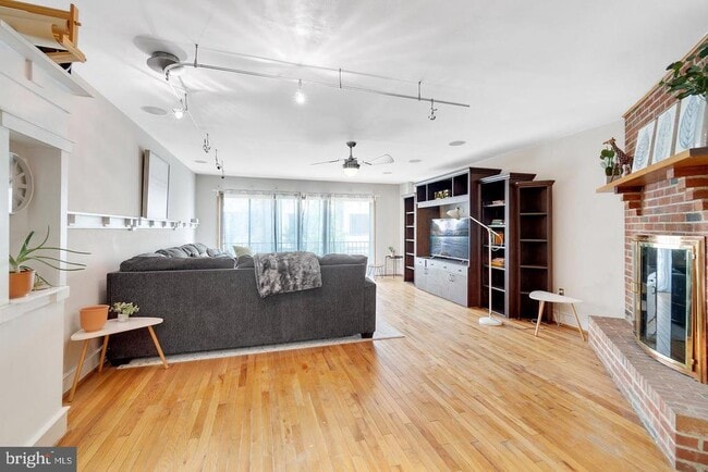 Building Photo - 116 South St