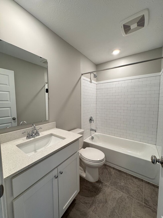 Building Photo - 17158 Seaboard Pl