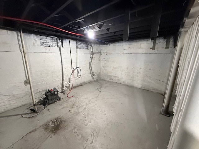 Building Photo - 1122 Milton St