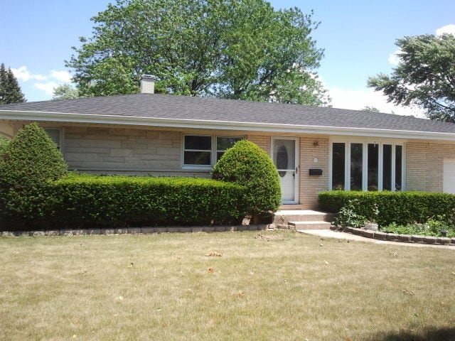Primary Photo - 963 N Babbit Ave