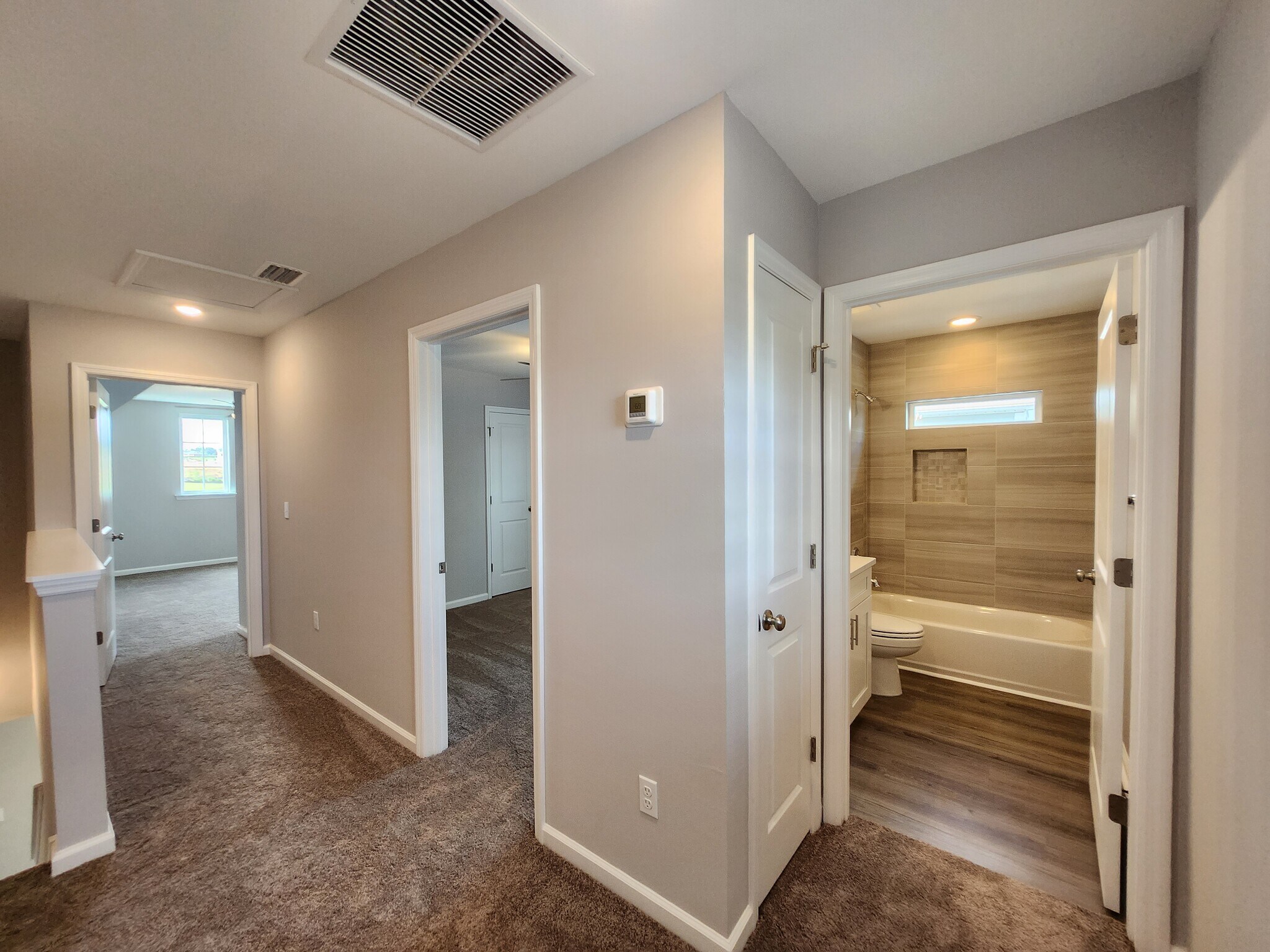 Building Photo - 3607 Meadow Vista Ln