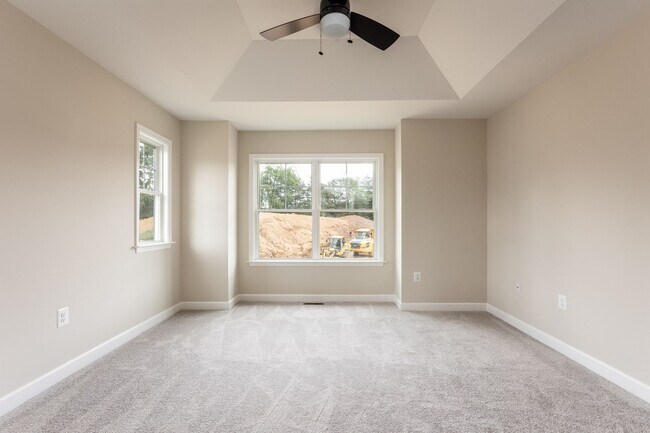 Building Photo - Spacious End Unit Luxury Townhome! Outstanding Location!