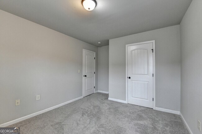 Building Photo - 1145 Glenwyck Dr