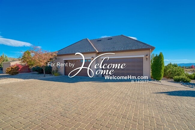 Building Photo - 15020 Redmond Lp