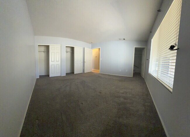 Building Photo - Gorgeous, Newly Redone 3 bed 2 Bath Home in The Most Sought-After Adult Community in Hemet!