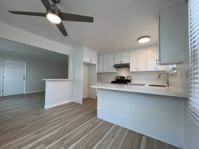 Building Photo - 4710 Vantage Ave
