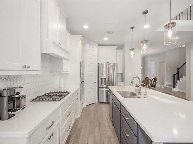 Building Photo - 4108 Emerson Cove Dr