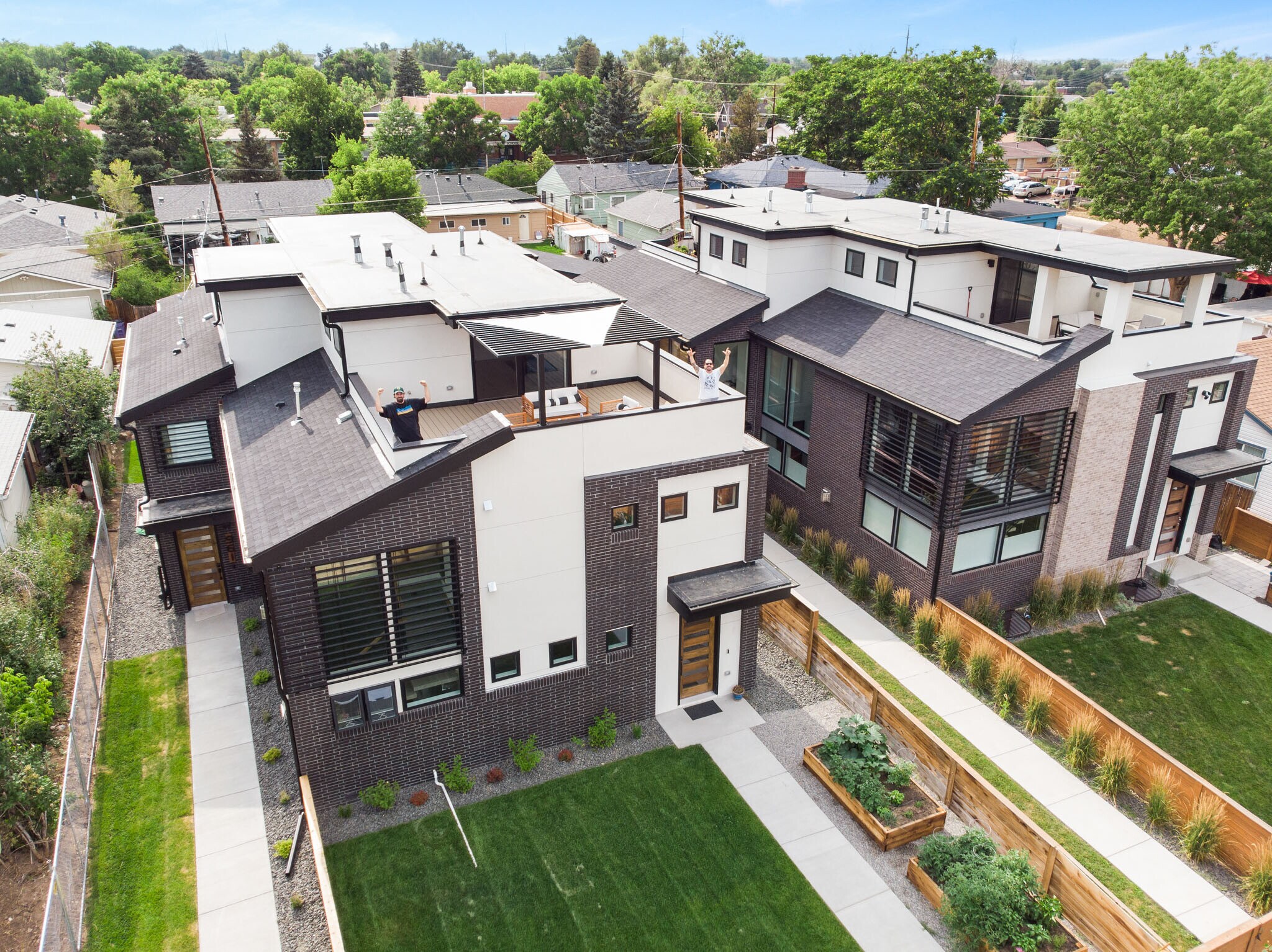 Aerial view of the house - 963 Tennyson St