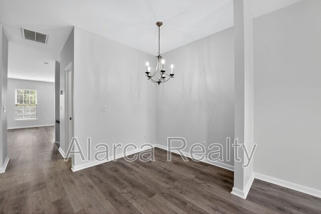 Building Photo - 9520 Kings Parade Blvd