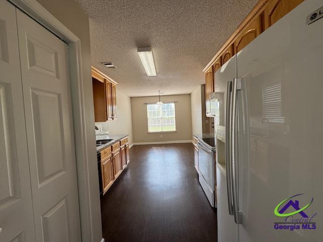 Building Photo - 110 Selena Ct