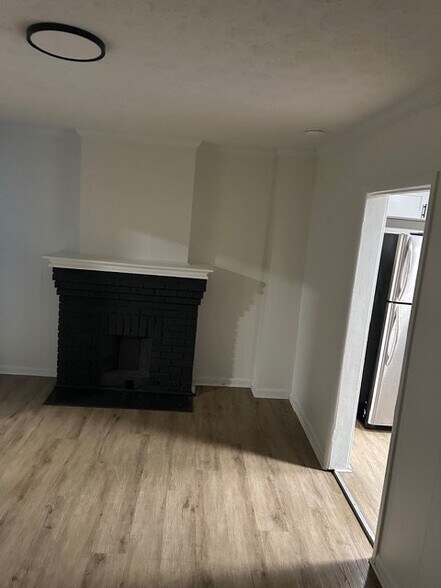 Building Photo - 2505-2507-2507 Cleveland Ave