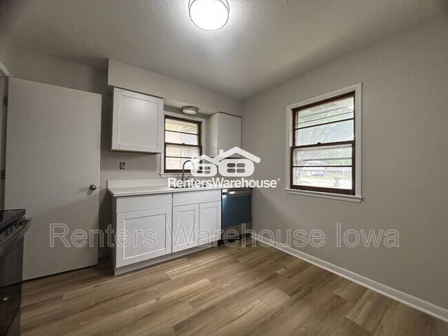 Building Photo - 2905 67th St