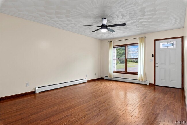 Building Photo - 7537 Rickmeyer Rd