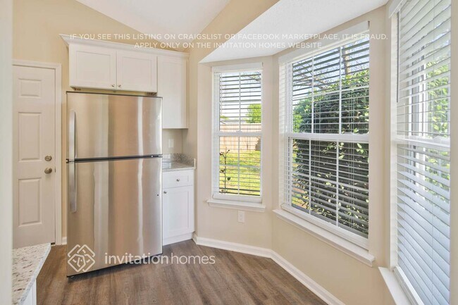 Building Photo - 4657 Falcon Chase Dr SW