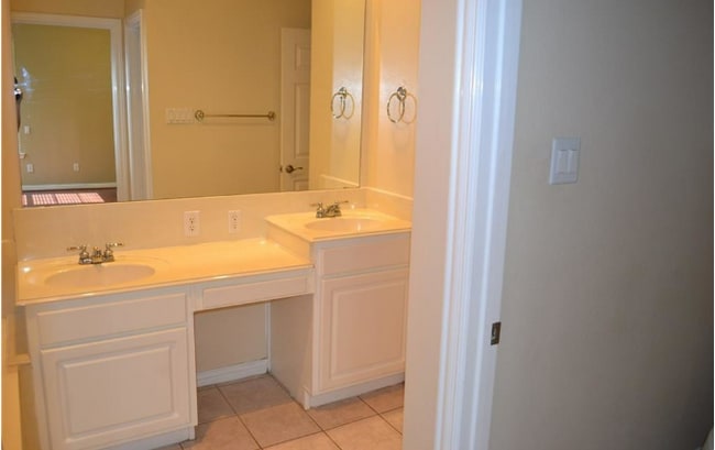Primary Double Vanity - 18240 Midway Rd