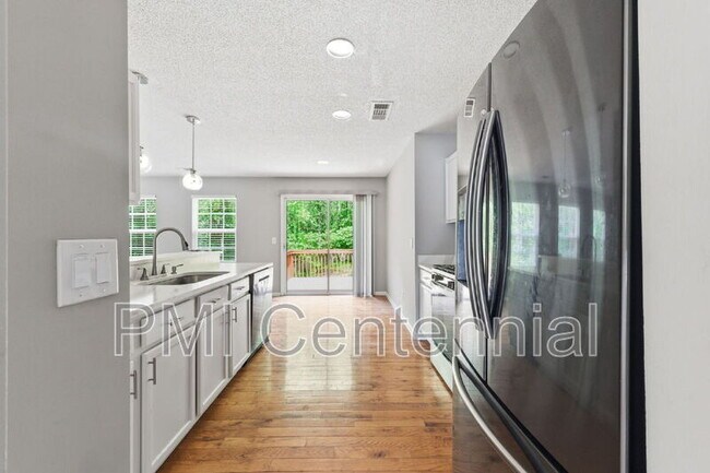 Building Photo - 57 Grandview Ln