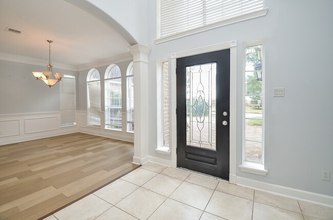 Building Photo - 14203 Marina Bay Ln