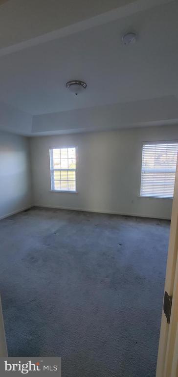 Building Photo - 5185 Winthrop Ave