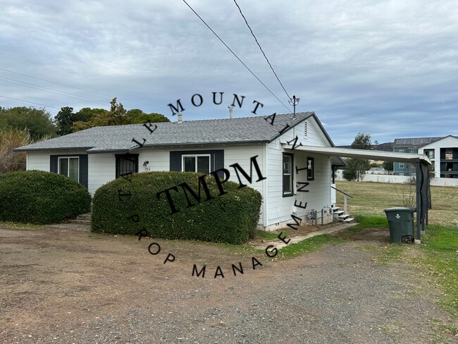 Building Photo - 150 Mono Ave