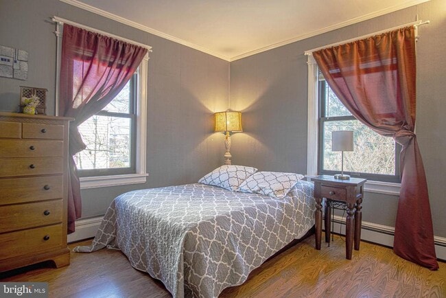 Building Photo - 9 Academy St