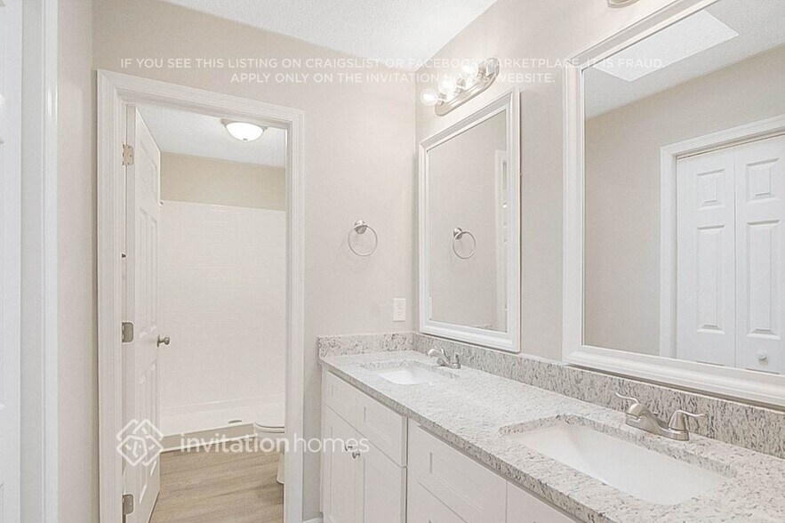 Building Photo - 1008 Stones Landing