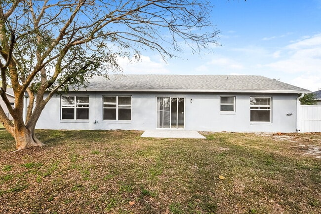 Building Photo - 12041 Goldenstar Ln