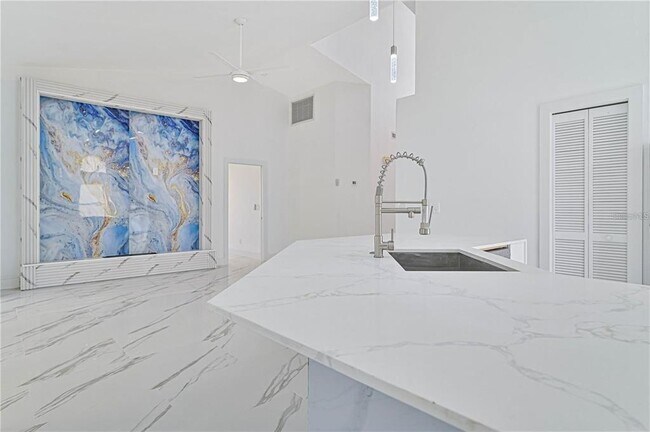 Building Photo - 3832 Sabal Springs Blvd
