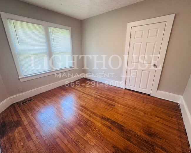 Building Photo - 4129 Holston Dr