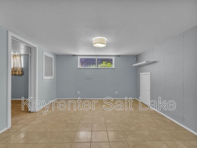 Building Photo - 3956 S 4800 W