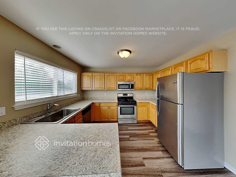 Building Photo - 1747 Walnut Park Ln