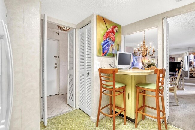 Building Photo - 2800 N Ocean Dr