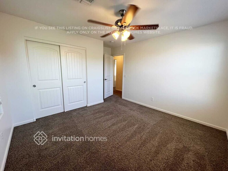 Building Photo - 1447 S Colt Dr