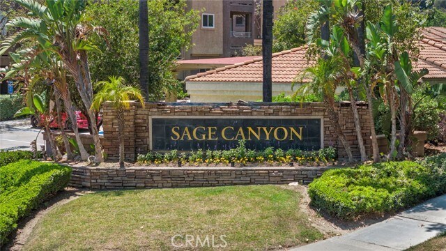 Building Photo - 2275 Del Mar Way