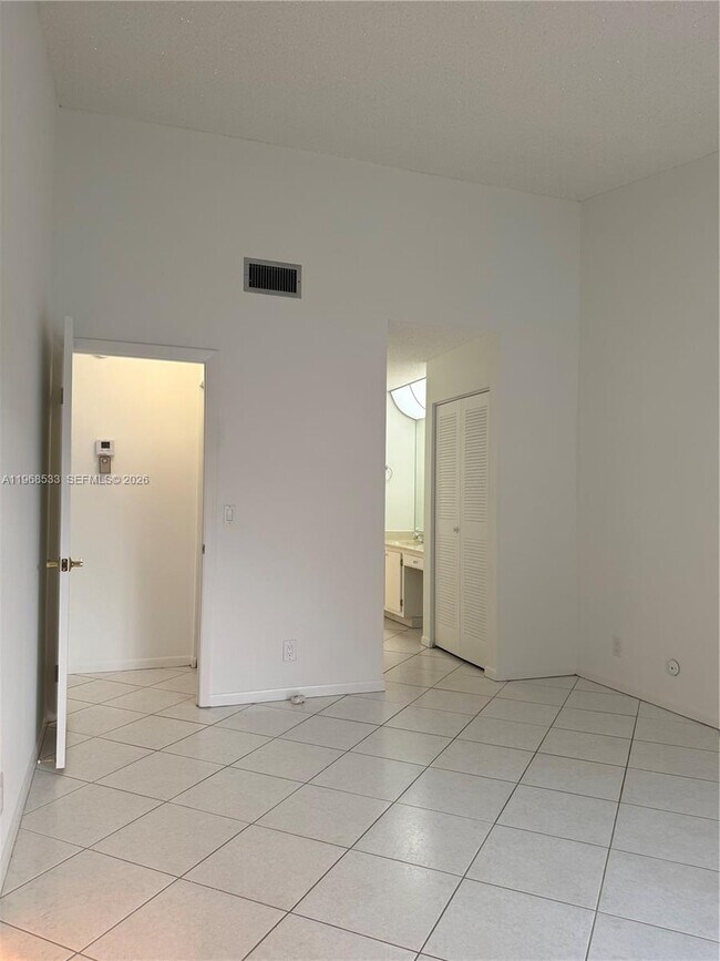 Building Photo - 1953 SW 15th St