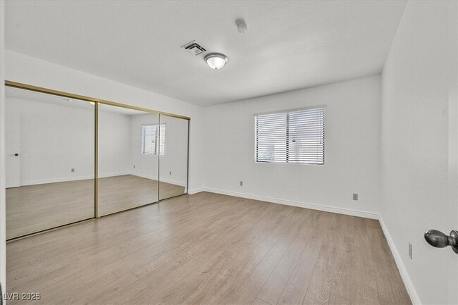 Building Photo - 3935 Tirana Way