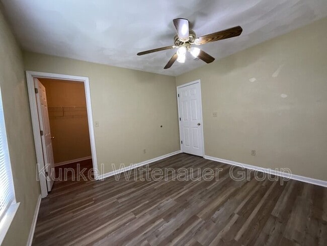 Building Photo - 504 Draco Dr
