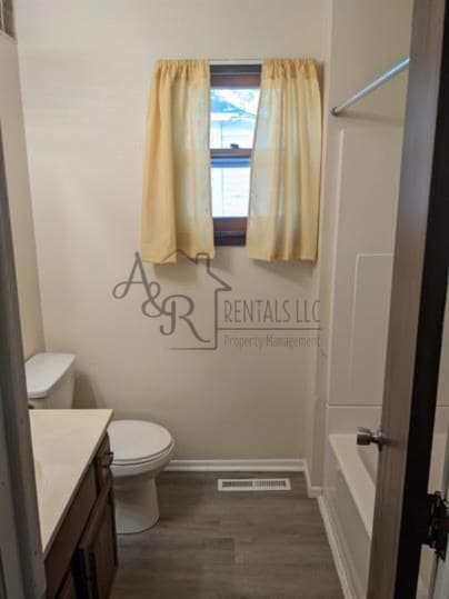 Building Photo - 1708 N Smelter St