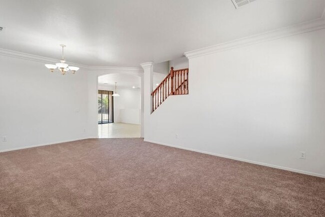 Building Photo - Stunning two-story in San Tan Valley