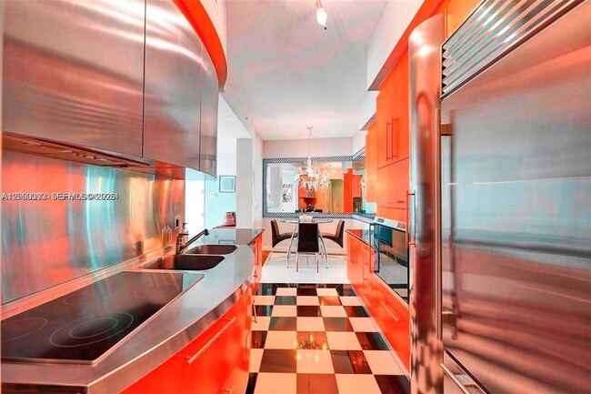 Building Photo - 18101 Collins Ave