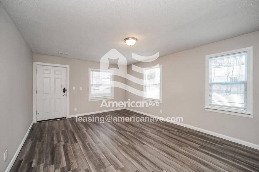 Building Photo - 991 Bryce Ave