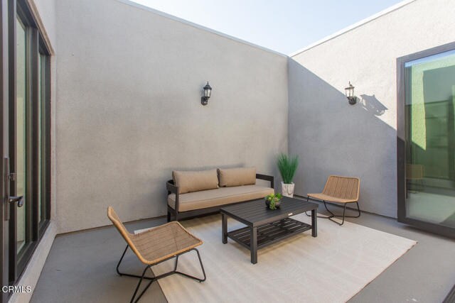 Building Photo - 3682 Harriman Ave