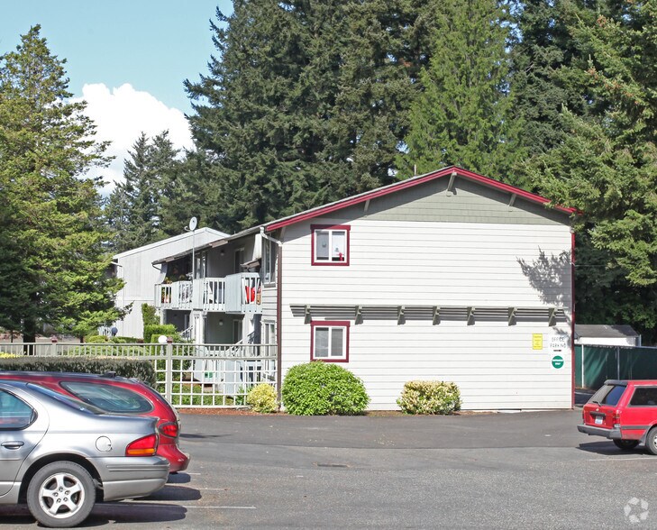 Normandy Park Villa 18207 1st Ave S Normandy Park WA 98148