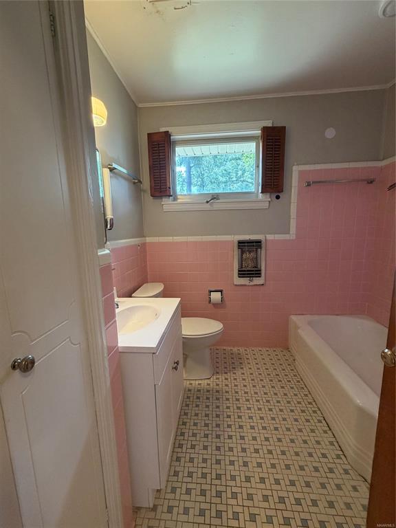 Building Photo - 11 Brookside Dr