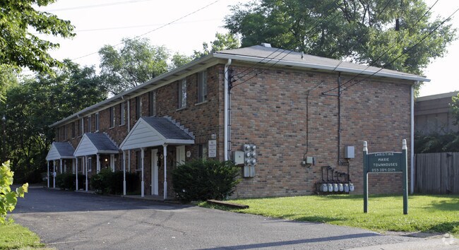 Primary Photo - 500 Patterson St
