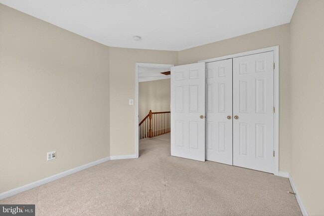 Building Photo - 7568 Great Swan Ct