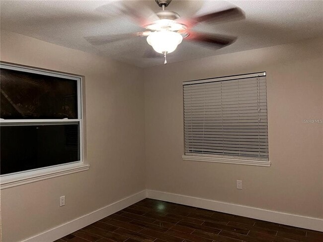 Building Photo - 14715 Bayonne Rd