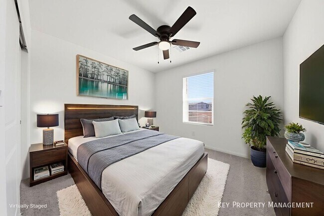 Building Photo - 530 Red Lovebird Ave